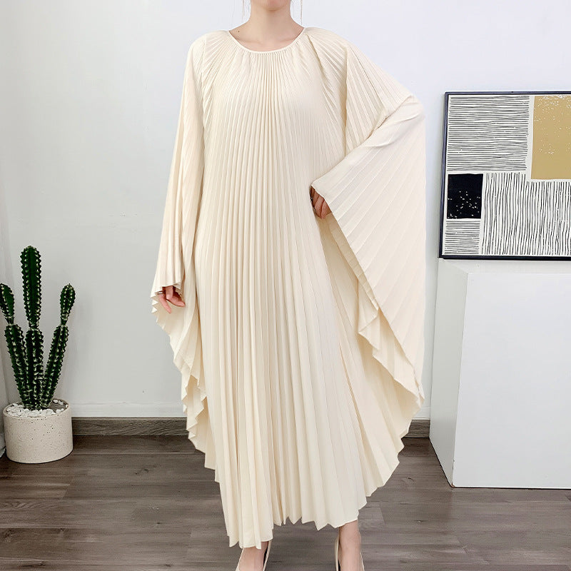Lily-Patterned Loose-Fitting Pleat Dress