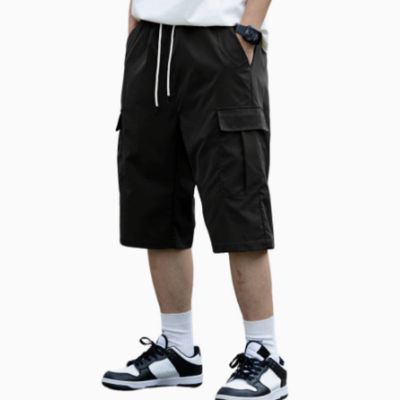 Utility Shorts in Lightweight Solid Color