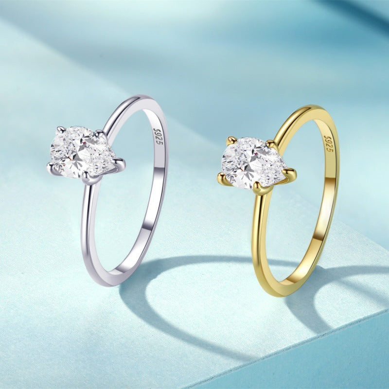 Closed-End Ring with Zircon