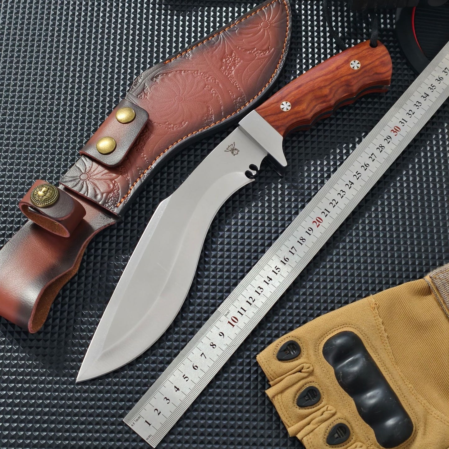 All-in-one High-hardness Portable Outdoor Tool