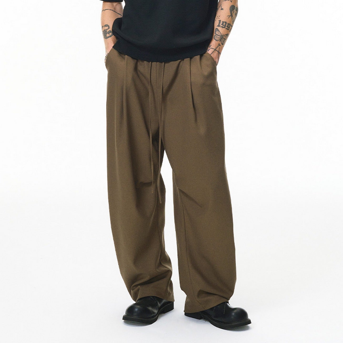 Casual Pants in Loose-Fit Cotton-Linen