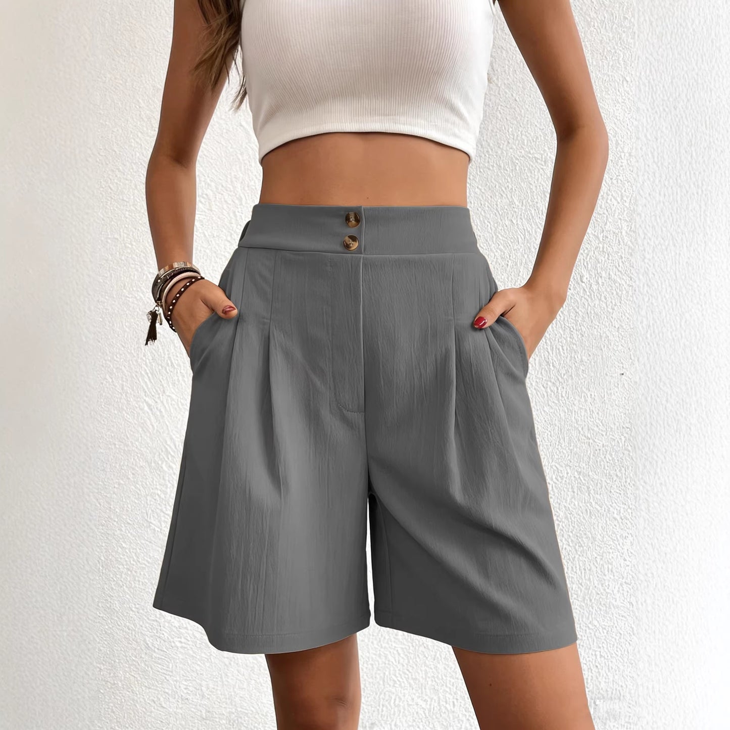 Loose-Fit Shorts with Casual Summer Style