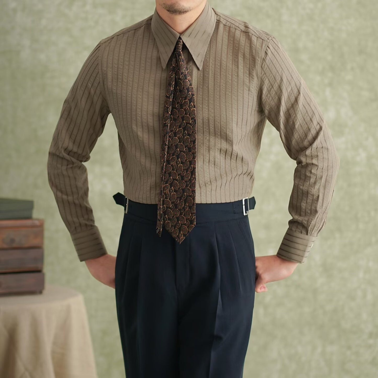 Italian-style Elegant Long-pointed-collar Button-down Wrinkle-resistant Slim-fit Shirt