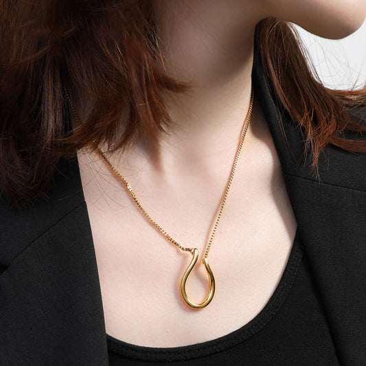 Womens Minimalist Bold Necklace