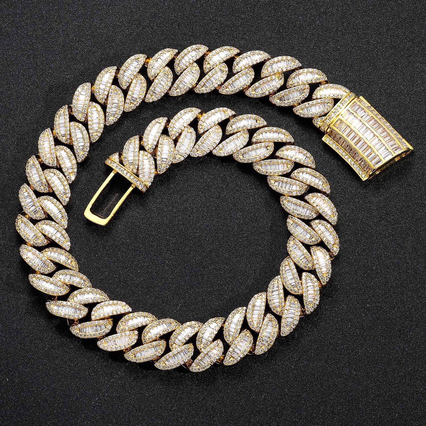 Cuban Chain Necklace with 20mm Zircon Diamonds