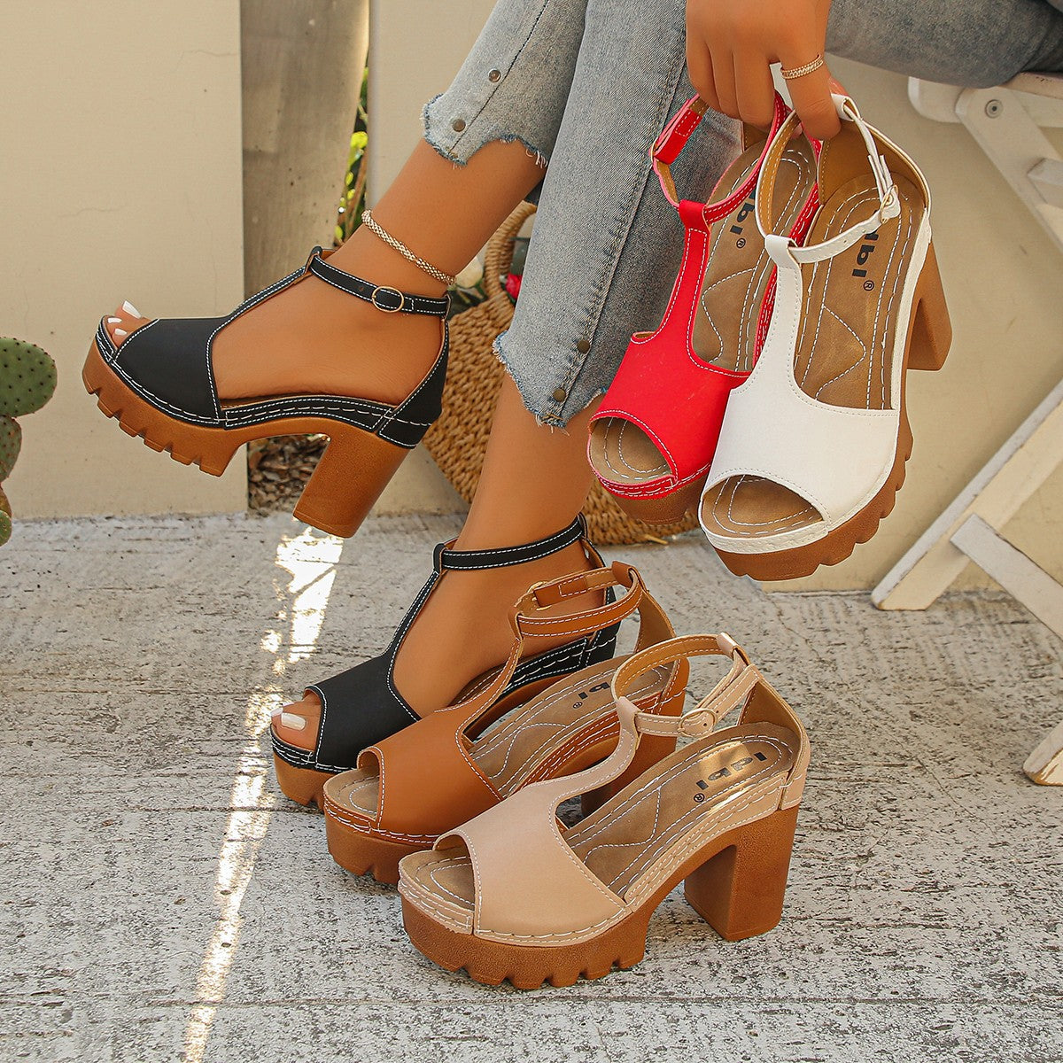 Summer New Arrival Plus Size Womens Chunky High Heel Sandals