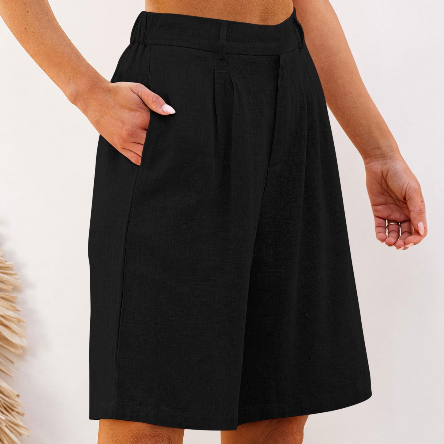 Cotton-Linen Loose-Fit Cropped Pants with Pockets